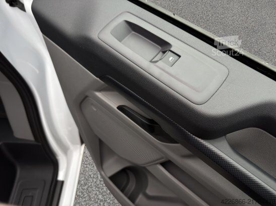 Furgão de painéis FORD TRANSIT CUSTOM 320 L1 TREND FWD PLUG-IN HYBRID