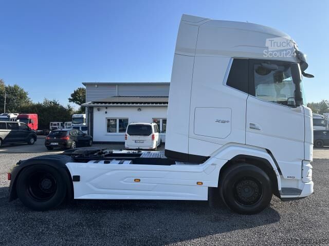 Standaard trekker DAF XG+ 530 Intarder Navigation Standklima