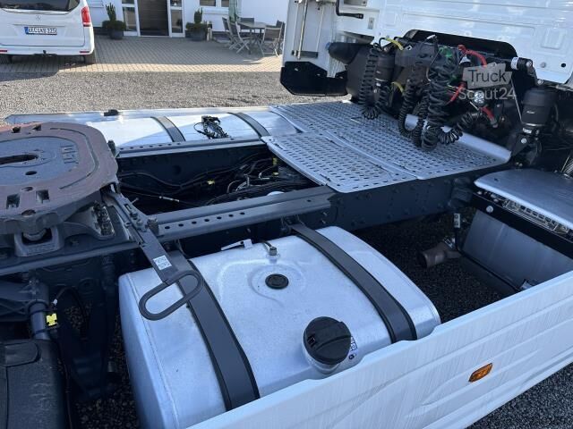 Standaard trekker DAF XG+ 530 Intarder Navigation Standklima