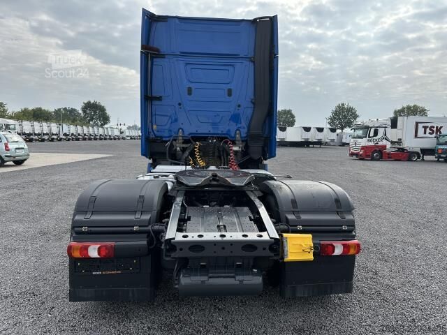 Standaard trekker Mercedes-Benz 1845 LS Gigaspace Retarder 2x PTO