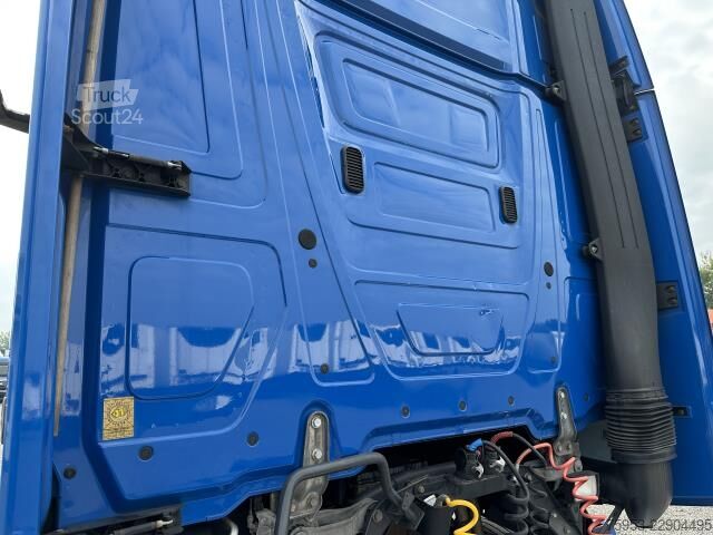 Standaard trekker Mercedes-Benz 1845 LS Gigaspace Retarder 2x PTO