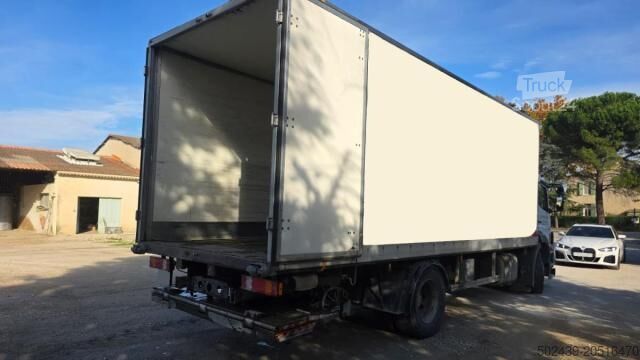 Refrigerated truck Mercedes-Benz Atego 1823
