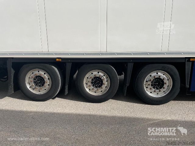 Хладилен полуремарке Schmitz Cargobull Semitrailer Reefer Standard Plataforma