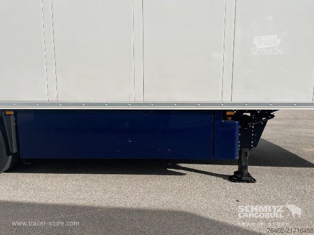 Хладилен полуремарке Schmitz Cargobull Semitrailer Reefer Standard Plataforma