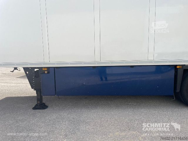 Хладилен полуремарке Schmitz Cargobull Semitrailer Reefer Standard Plataforma