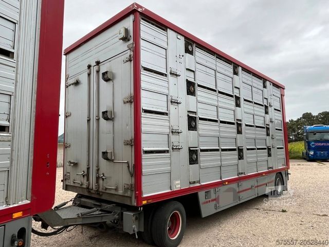 Viehtransporter LKW DAF XF 530