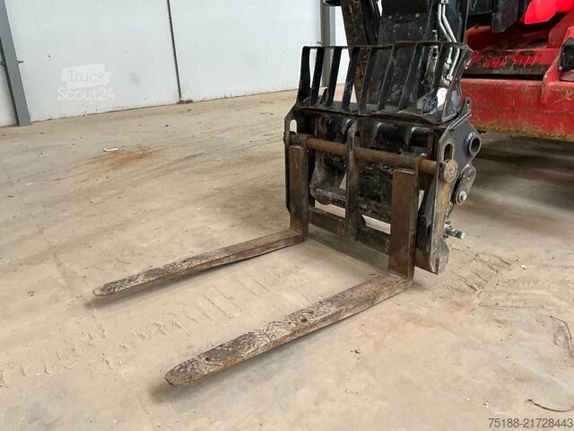 телескопический погрузчик Manitou MT 1840