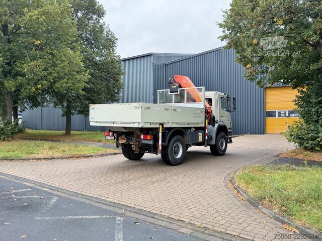 Grue montée sur camion Mercedes-Benz AXOR 1833 - 4x4 - Pritche - Kran - 1. Hd