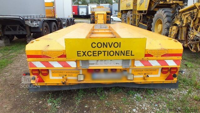 Lowbed semitrailer for transportation of construction machinery Broshuis 4ABD-48 semi-trailer / 4 axles steering