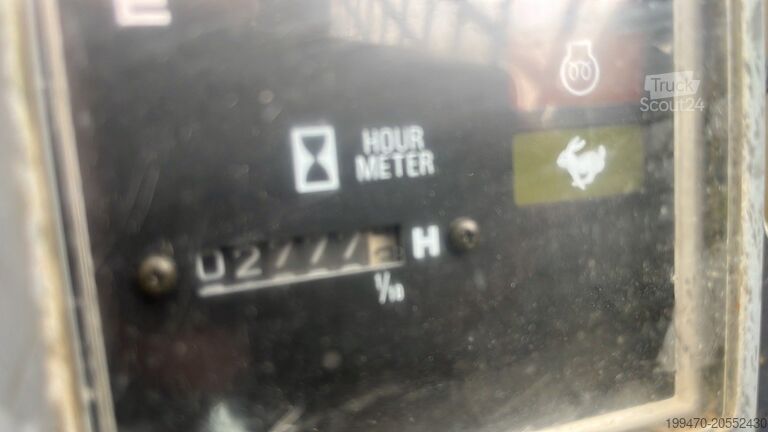 Încărcător compact pe șenile Takeuchi TL130 with forks and loader bucket