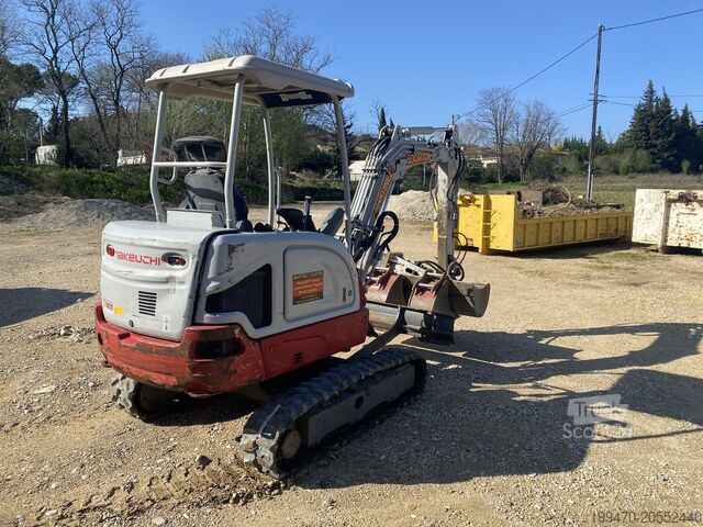 Minirýpadlo < 7 t Takeuchi TB225 with 3 buckets and hammer