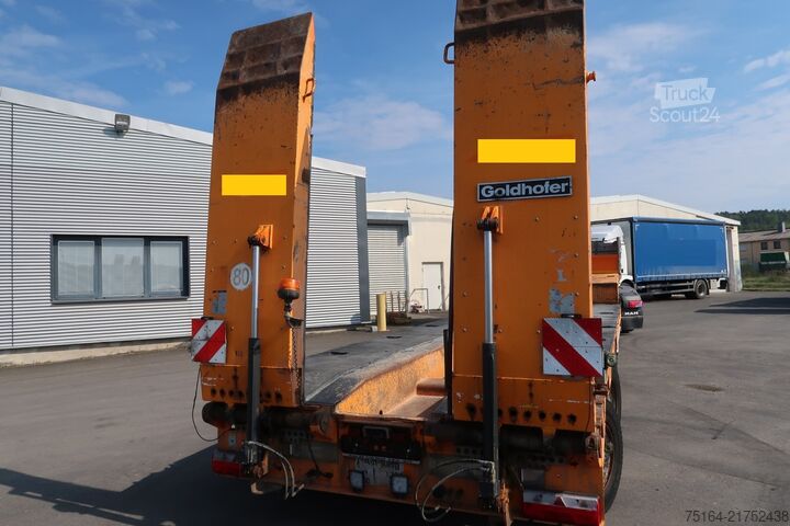 مقطورة نصف منخفضة Goldhofer STZ-L3-36/80