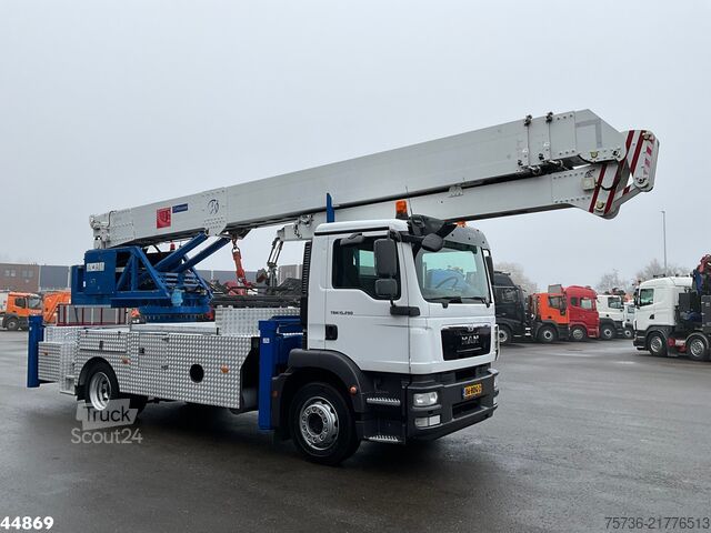 Krano sunkvežimis Man TGM 15.290 Klaas 35 meter Dachdecker Kran