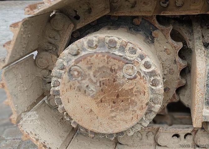 Pásový bagr CAT 326FLN