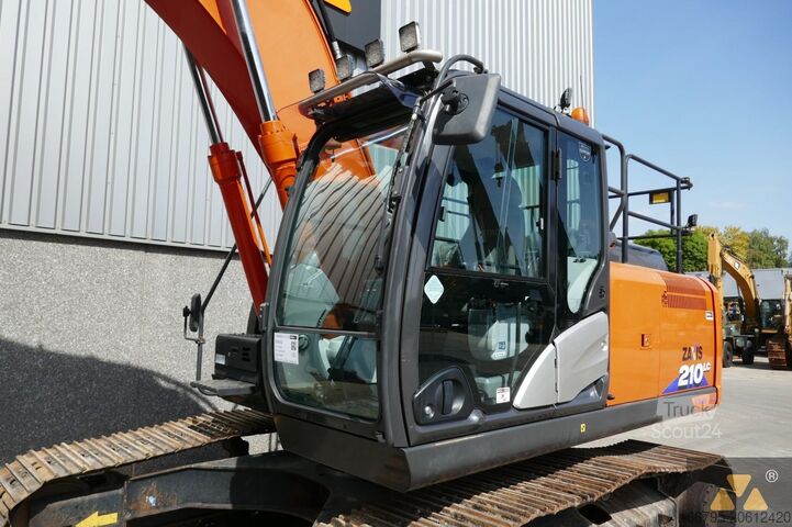 Bager za puzanje Hitachi ZX210LC-6