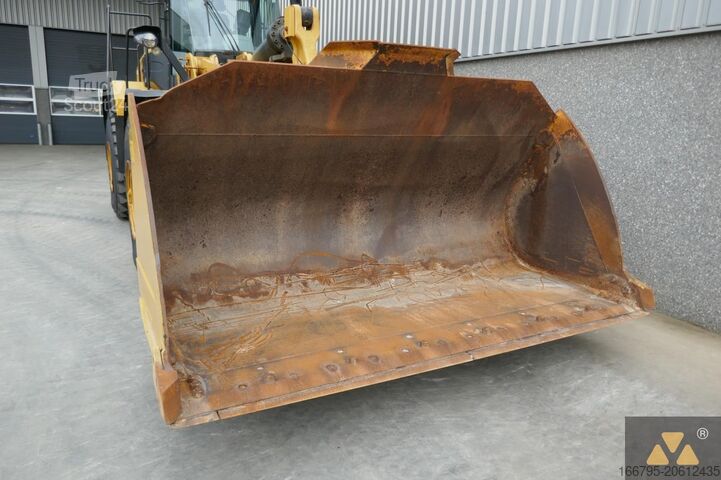 Radlader Caterpillar 972M