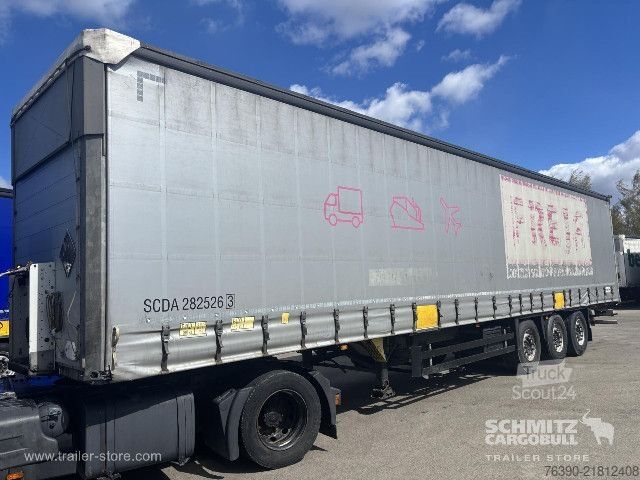 Åpen semitrailer med presenning Schmitz Cargobull Semitrailer Curtainsider Standard