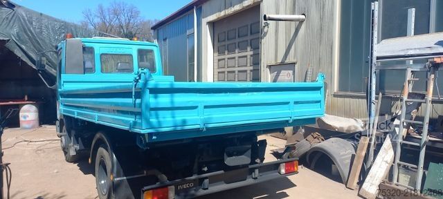 Тристранен самосвален ван IVECO 75E14 kipper