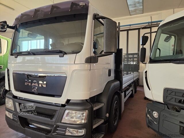 Pianale con rampe MAN TGS 26.320