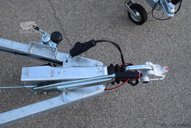 Přepravník automobilů  Besttrailer REBEL SM-4,5x2,1m 2700 kg