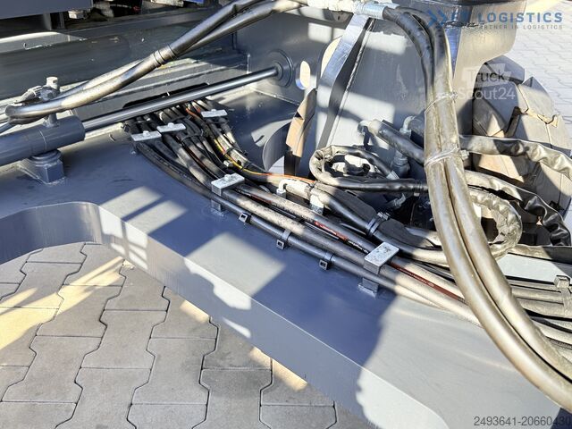 Dört yönlü forklift Combilift C5000XL GAS DUPLEX 6000MM FREE LIFT