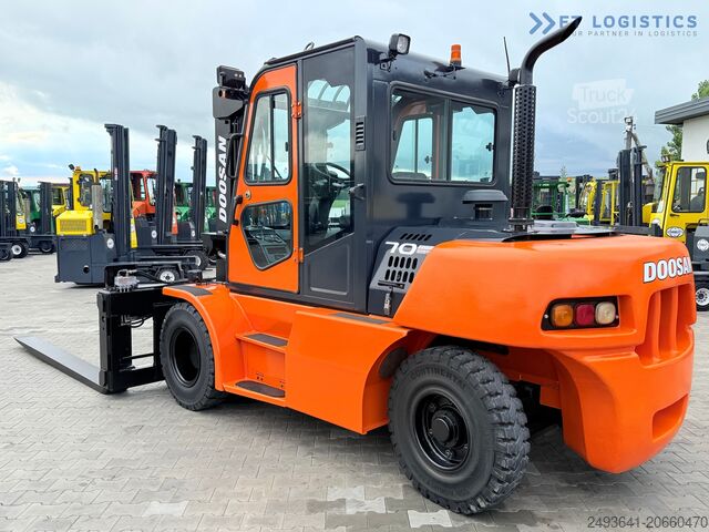 Dört tekerlekli forklift DOOSAN 70 / DUPLEX / FORK 2500MM / POSITIONER
