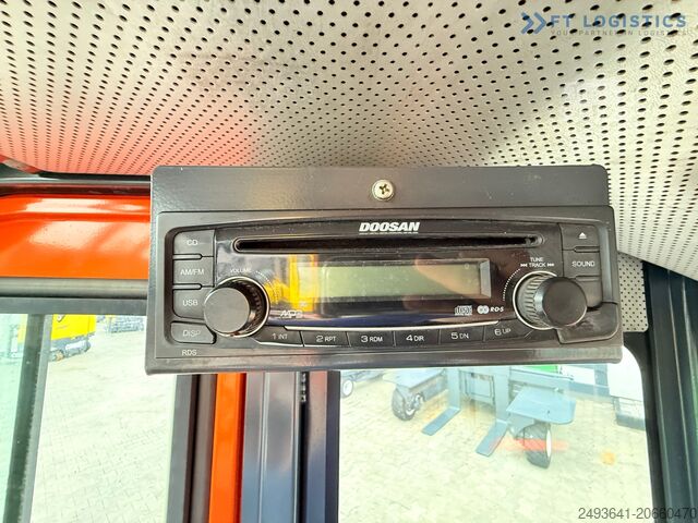 Dört tekerlekli forklift DOOSAN 70 / DUPLEX / FORK 2500MM / POSITIONER