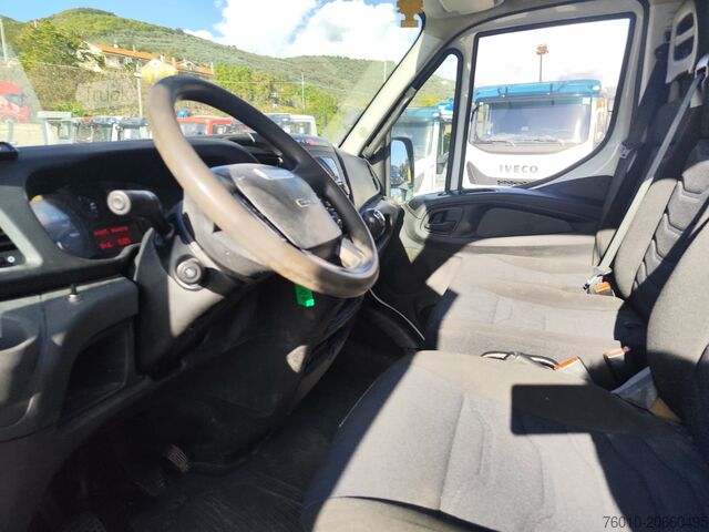 Kamyon üzerine monte vinçli panelvan Iveco Daily 35-150