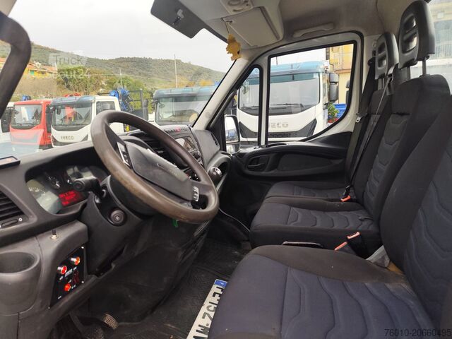 Kamyon üzerine monte vinçli panelvan Iveco Daily 35-150