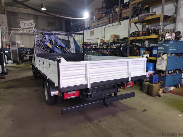 Kamyon üzerine monte vinçli panelvan Iveco Daily 35-150