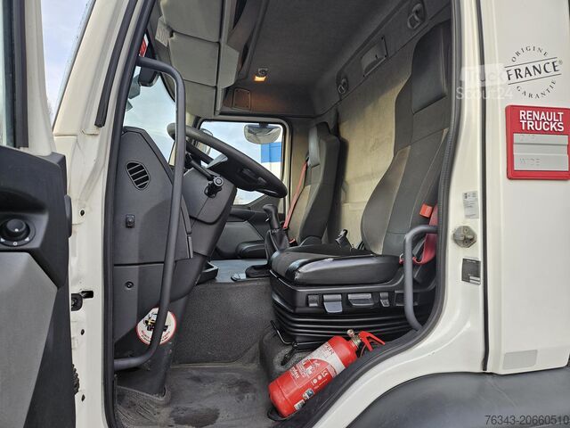 Camião caixa fechada RENAULT D19 WIDE 280 - E6 - BOITE MECANIQUE