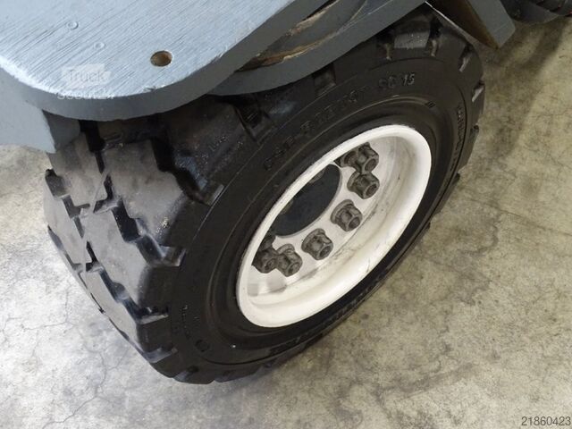 Fyrvägstruck Combilift C4000