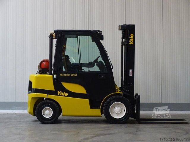 Frontgaffeltruck Yale GLP30VX