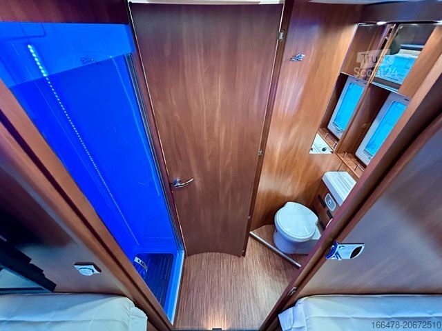 Ημιενσωματωμένο αυτοκινούμενο τροχόσπιτο LAIKA Kreos 5009 *Einzelbetten-Hubbett-2xKlima*