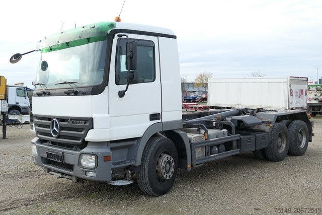 Kroklastbil MERCEDES-BENZ 2641 Actros 6x4, Meiller RK20.65, 3 Pedale,Blatt