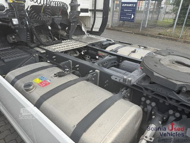Tracteur routier standard Scania R 460 NA - SUPER - HIGHLINE - 2x TANKs - ACC