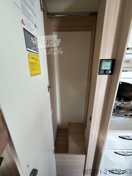 Poluintegrisani kamper Bürstner Nexxo Time T 660 "Edition 30" AHK Markise Kamera