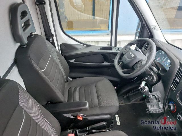 Dostavno vozilo s kesonom IVECO 35 C 16 Koffer Ladebordwand