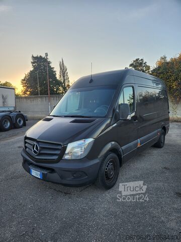 μακρύ φορτηγάκι Mercedes -Benz Sprinter F37/33 311