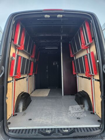 μακρύ φορτηγάκι Mercedes -Benz Sprinter F37/33 311