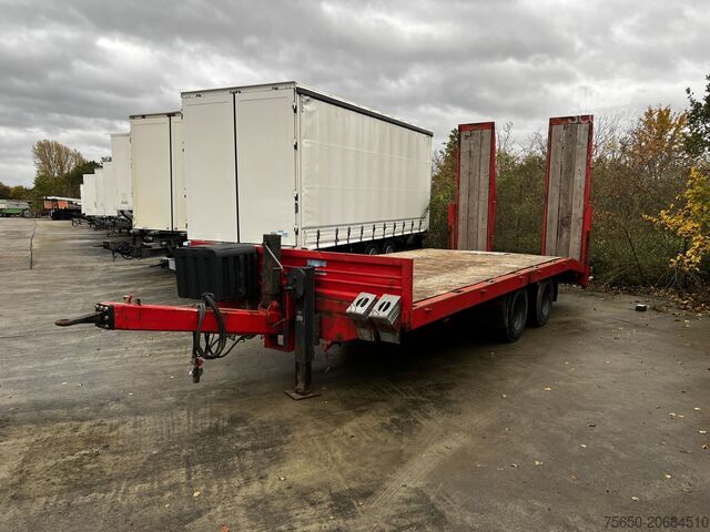 Zema kravnes piekabe Blomenroehr 682/13800 13,8 t Tandemtieflader