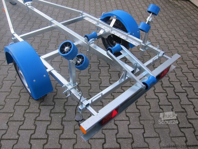 مقطورة قارب trailershop Boot Trailer Bootanhänger Neptun Navy 750kg sofort verfügbar nach Bestellung