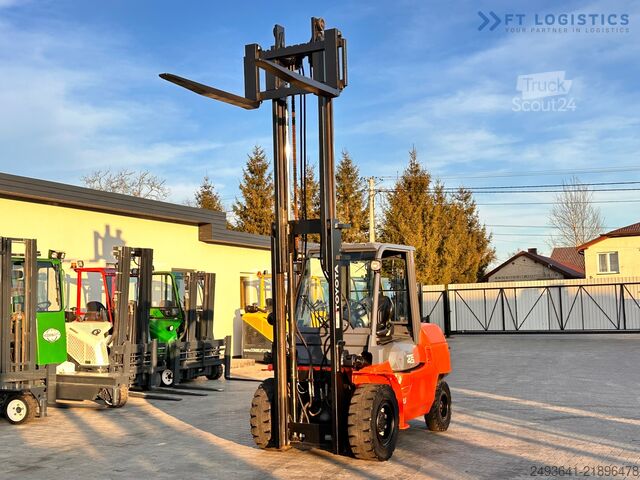 възможен мотокар Toyota 42-4FD40 / DIESEL / 4500KG / DUPLEX / FO