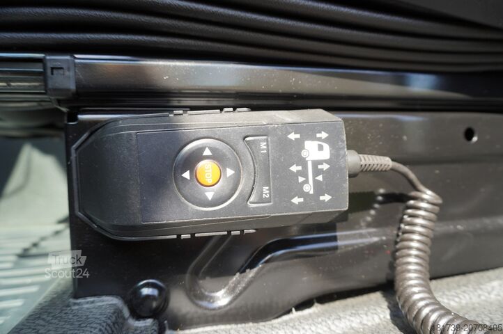 U frižideru Mercedes-Benz Actros 2546 / Lecapitaine refrigerator