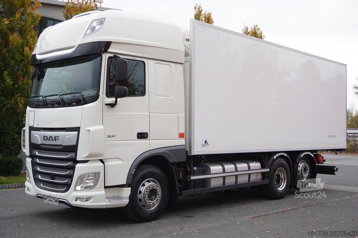 Saldētavas/izolācijas/saaukstuma/saaukstās apkalpošanas vitrīna DAF XF 450 6×2 E6 / Refrigerator Lacapit/FRC