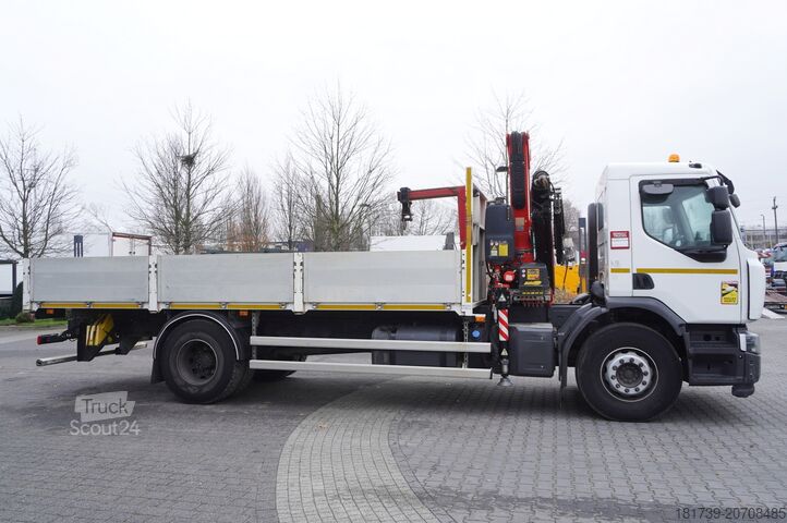 Flatbed truck with crane Renault C280 DTI 8 / FASSI crane 5.6T / 560 mth