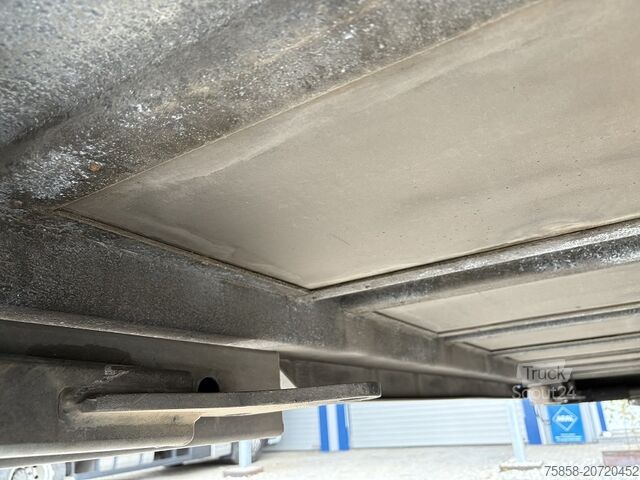 Swap body open Wecon Verzinkte Plattform Zurringe+Lochleiste