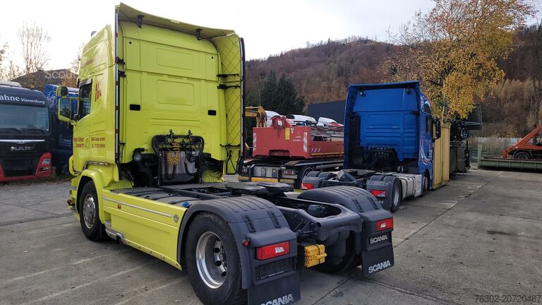 Standard dragbil Scania R 580 Retarder Standklima 2 Tanks Toplin