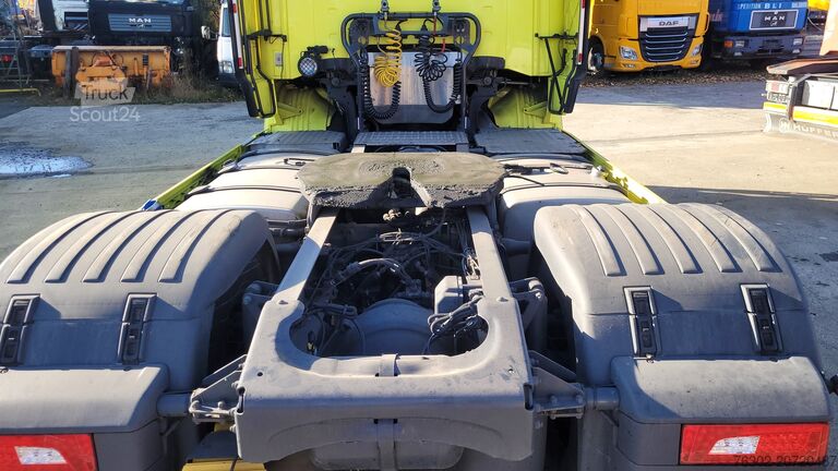 Standard dragbil Scania R 580 Retarder Standklima 2 Tanks Toplin