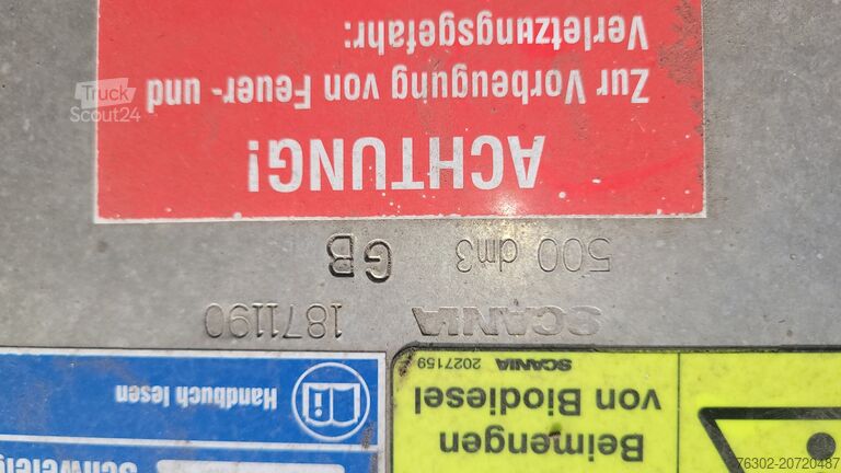 Standard dragbil Scania R 580 Retarder Standklima 2 Tanks Toplin